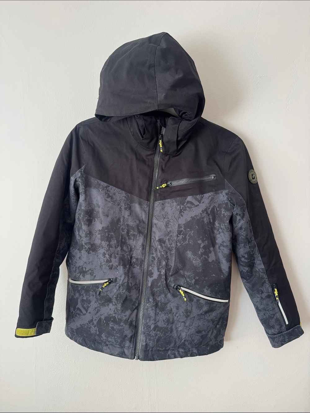 Boys size 10 Killtec Ski Coat